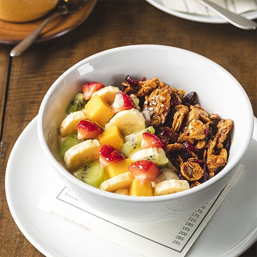 01604986106-h-85-Wildflour-Meal-Plan-B-Granola-And-Yogurt.jpg